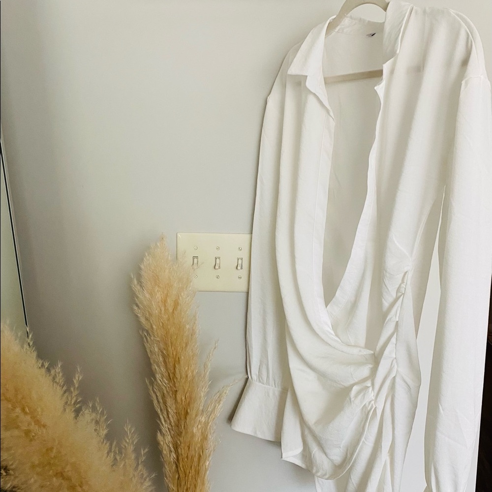 White Long Sleeve Dress (Short, with LowCut Front)
